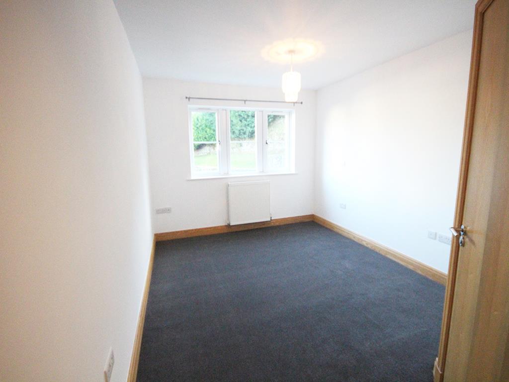 2 bedroom apartment For Sale in Foulridge, Colne - IMG_0294.jpg